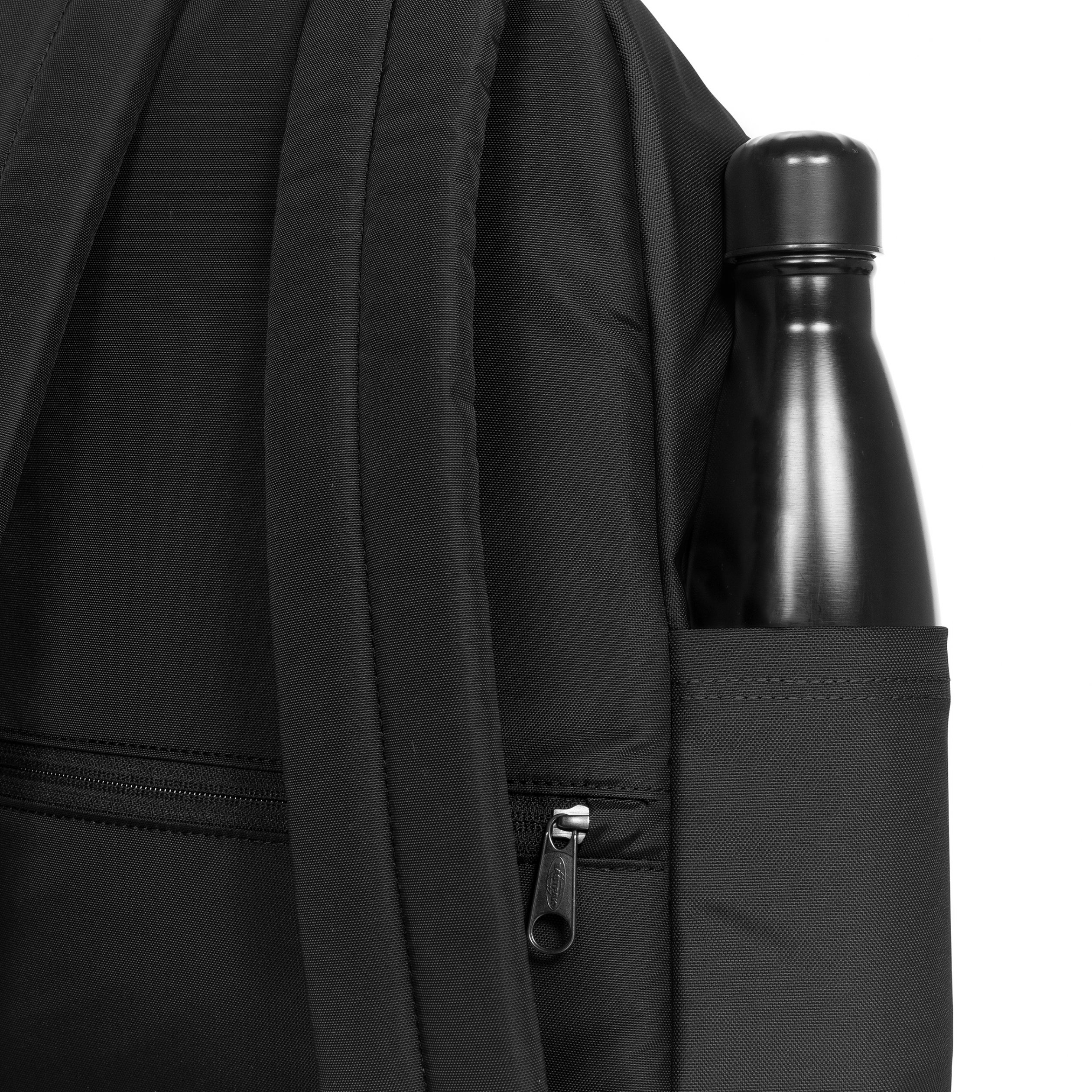 Mochila Eastpak Day Pak'R Black 40X30X18Cm Ek0A5Bg40081 ( Imagem 4 de 4 ) - Preview