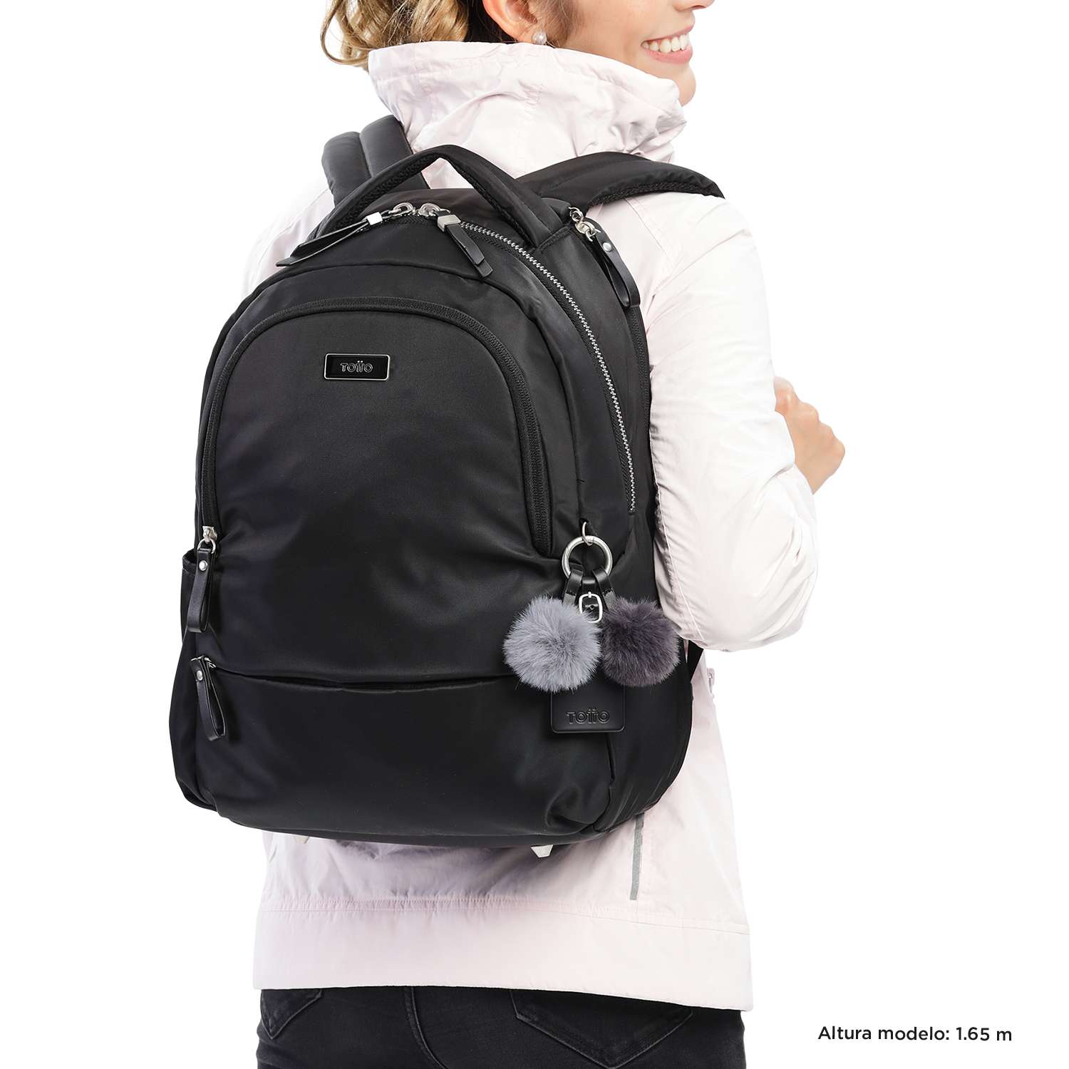 Mochila Totto Feminina P/Pc 15,4" Adelaide 2 N01 ( Imagem 2 de 4 ) - Preview