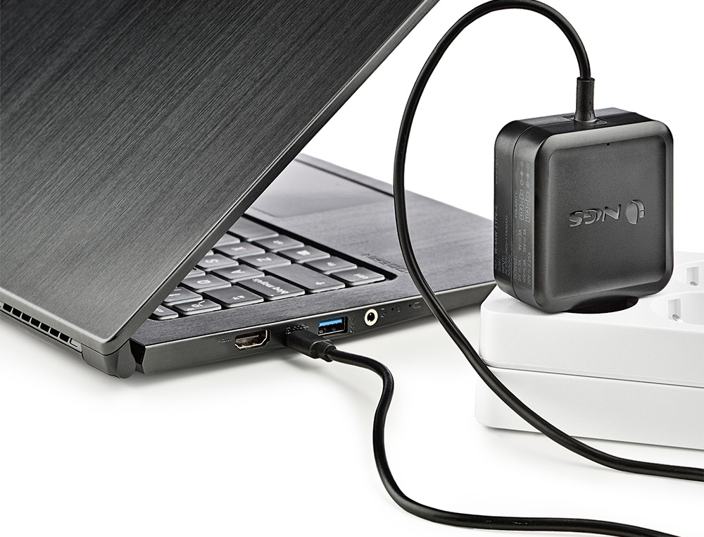 Carregador universal ngs de parede para portatil 45w tipo c 5v/9v/12v/15v-3a 20v/2,25a ( Imagem 4 de 7 ) - Preview