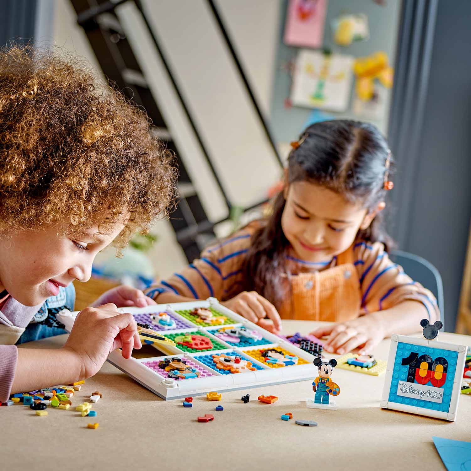 Lego Disney 100 Anos De Icones De Animacao Da Disney 43221 ( Imagem 3 de 3 ) - Preview