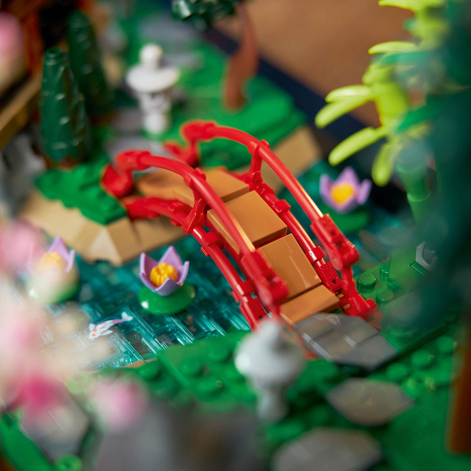 Lego Icons Jardim Tranquilo 10315 ( Imagem 3 de 3 ) - Preview
