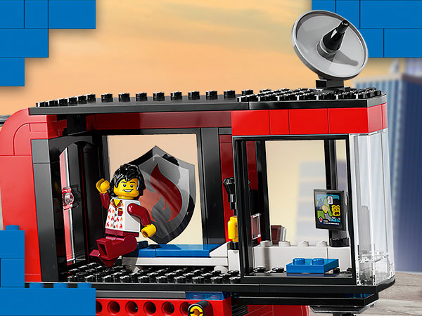 Lego City Quartel Dos Bombeiros Com Camiao Dos Bombeiros 60414 ( Imagem 3 de 3 ) - Preview