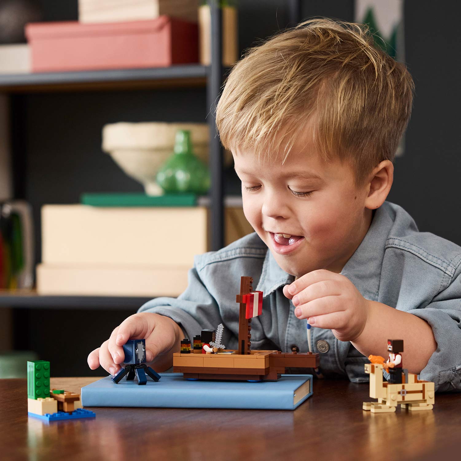 Lego Minecraft A Viagem Do Barco Pirata 21259 ( Imagem 4 de 4 ) - Preview