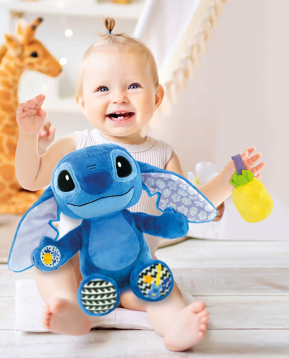 Stitch Peluche Musical Clementoni Disney Baby 17987 ( Imagem 2 de 3 ) - Preview