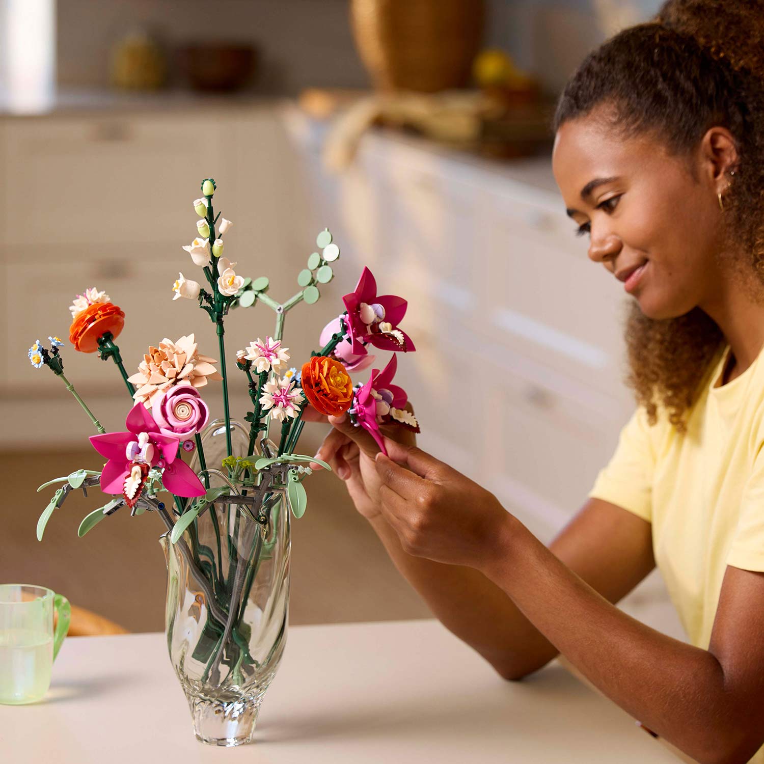 Lego Botanical Collection Buque De Flores Cor-De-Rosa Elegante 10342 ( Imagem 4 de 4 ) - Preview