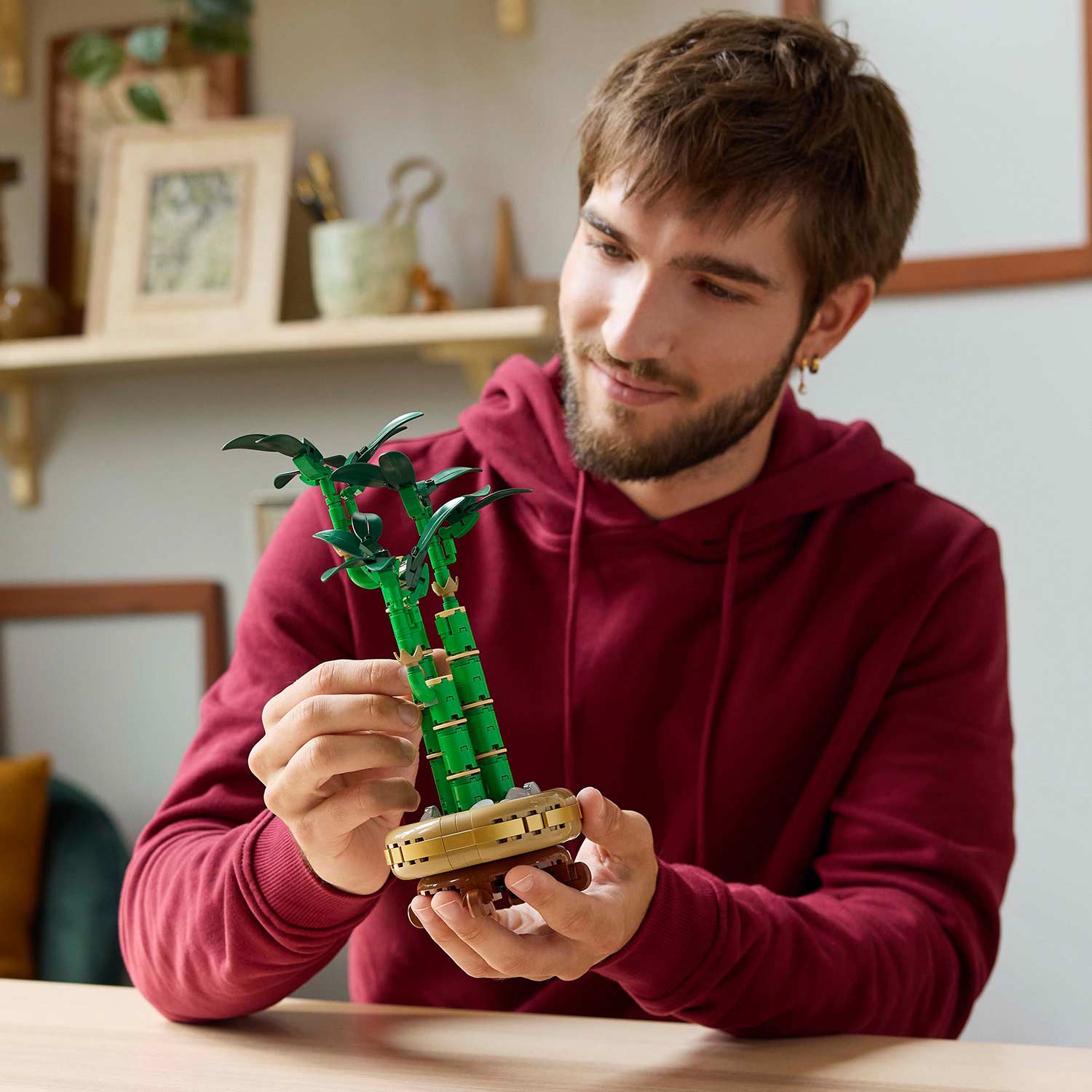 Lego Botanical Collection Bambu Da Sorte 10344 ( Imagem 3 de 4 ) - Preview