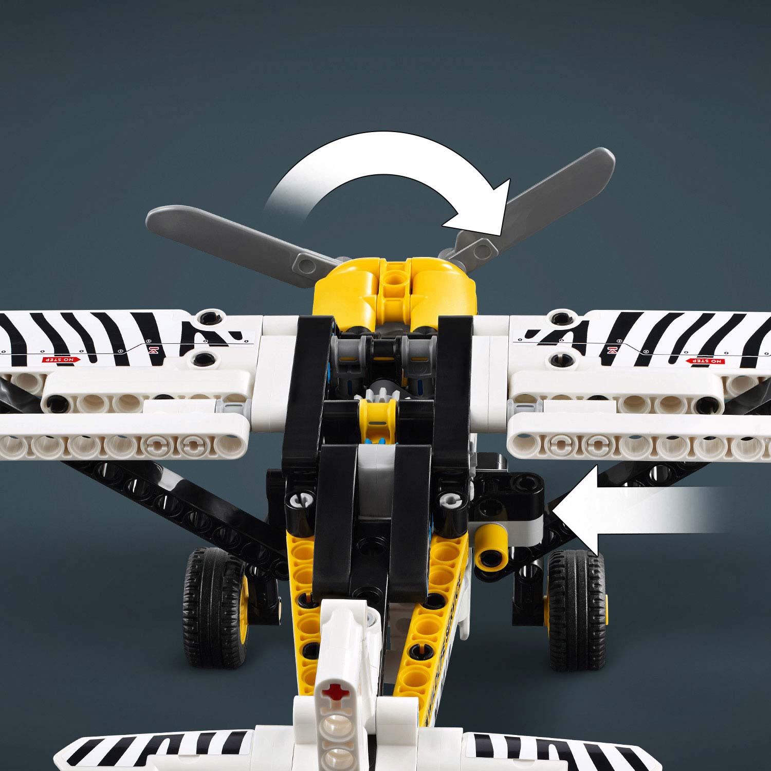 Lego Technic Aviao A Helice 42198 ( Imagem 3 de 4 ) - Preview