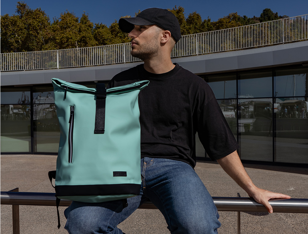 Mochila antartik waterproof enrolavel desenho casual cor turquesa 480x130x280 mm ( Imagem 2 de 13 ) - Preview