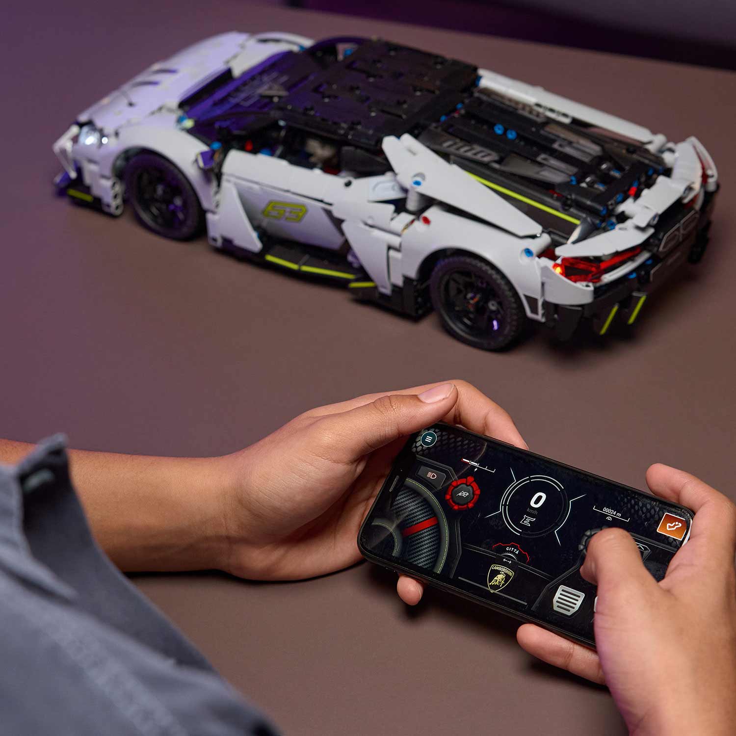LEGO® Technic 42214 - Supercarro Desportivo Lamborghini Revuelto ( Imagem 4 de 6 ) - Preview