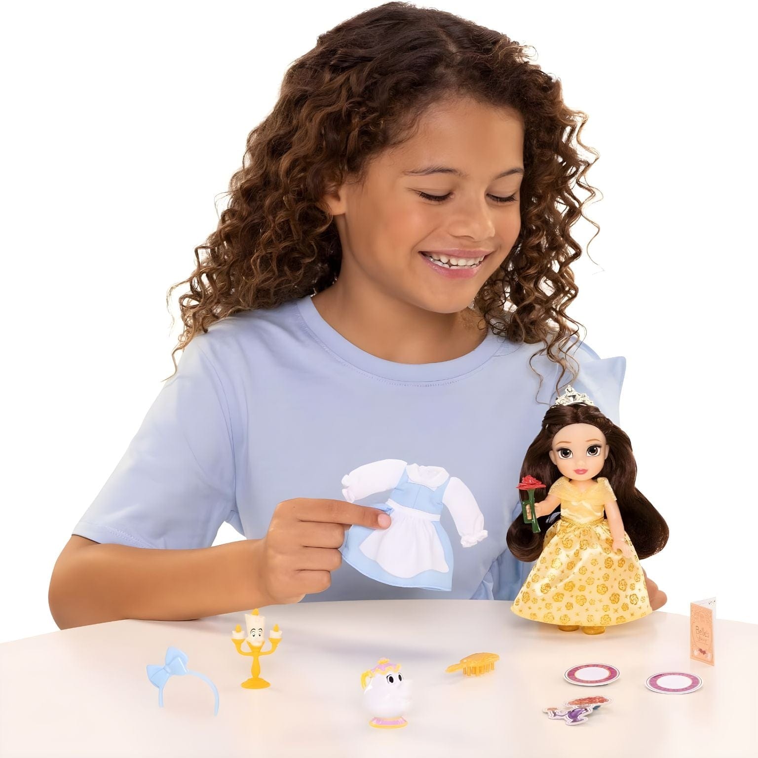 Conjunto Princesa Disney Bela 15 cm ( Imagem 4 de 4 ) - Preview