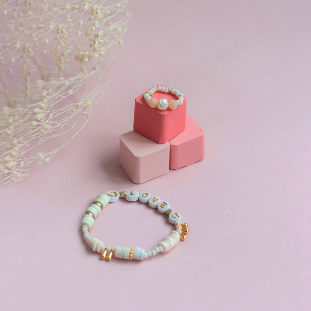 Kit Diy Bijouterie - As Minhas Pulseiras Com Missangas Heishi La Petite Epicerie 1107 ( Imagem 3 de 4 ) - Preview