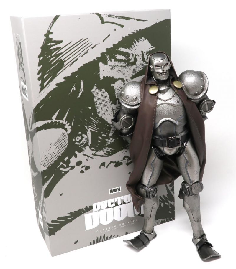 Action-Figure Marvel Doctor Doom Classic Edition Escala 1/6 (30 cm) ( Imagem 3 de 3 ) - Preview