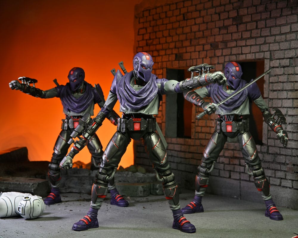 Action-Figure Teenage Mutant Ninja Turtles: The Last Ronin Ultimate Foot Bot 18 cm ( Imagem 2 de 4 ) - Preview