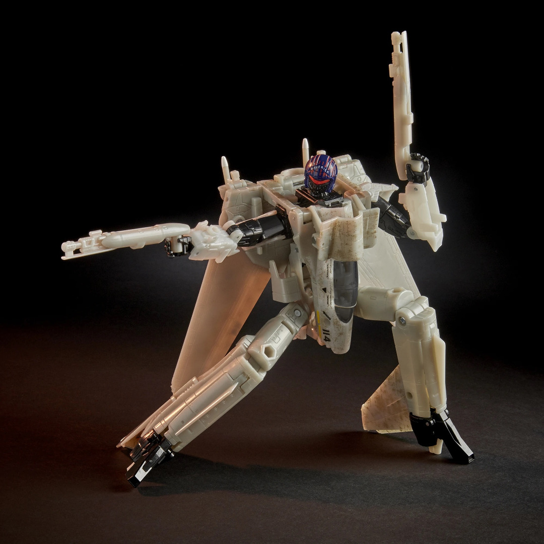 Action-Figure Transformers Top Gun Maverik 17 cm ( Imagem 3 de 4 ) - Preview