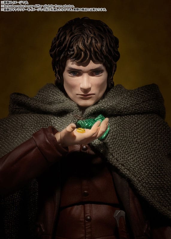 Conjunto de Figuras Lord of the Rings S.H. Figuarts Frodo Baggins & Gollum ( Imagem 3 de 4 ) - Preview