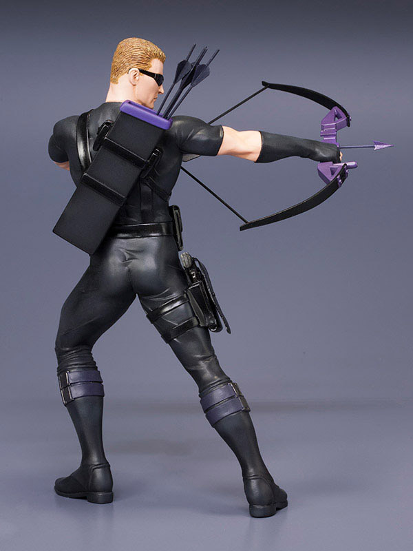Estátua Marvel Comics ARTFX+ 1/10 - Hawkeye (Avengers Now) 19 cm ( Imagem 3 de 4 ) - Preview