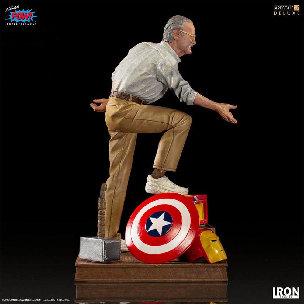 Estátua Marvel Deluxe Art Scale 1/10 - Stan Lee 21 cm ( Imagem 4 de 4 ) - Preview