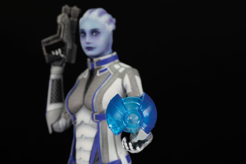 Estátua Mass Effect PVC - Liara T'Soni 22 cm ( Imagem 4 de 4 ) - Preview