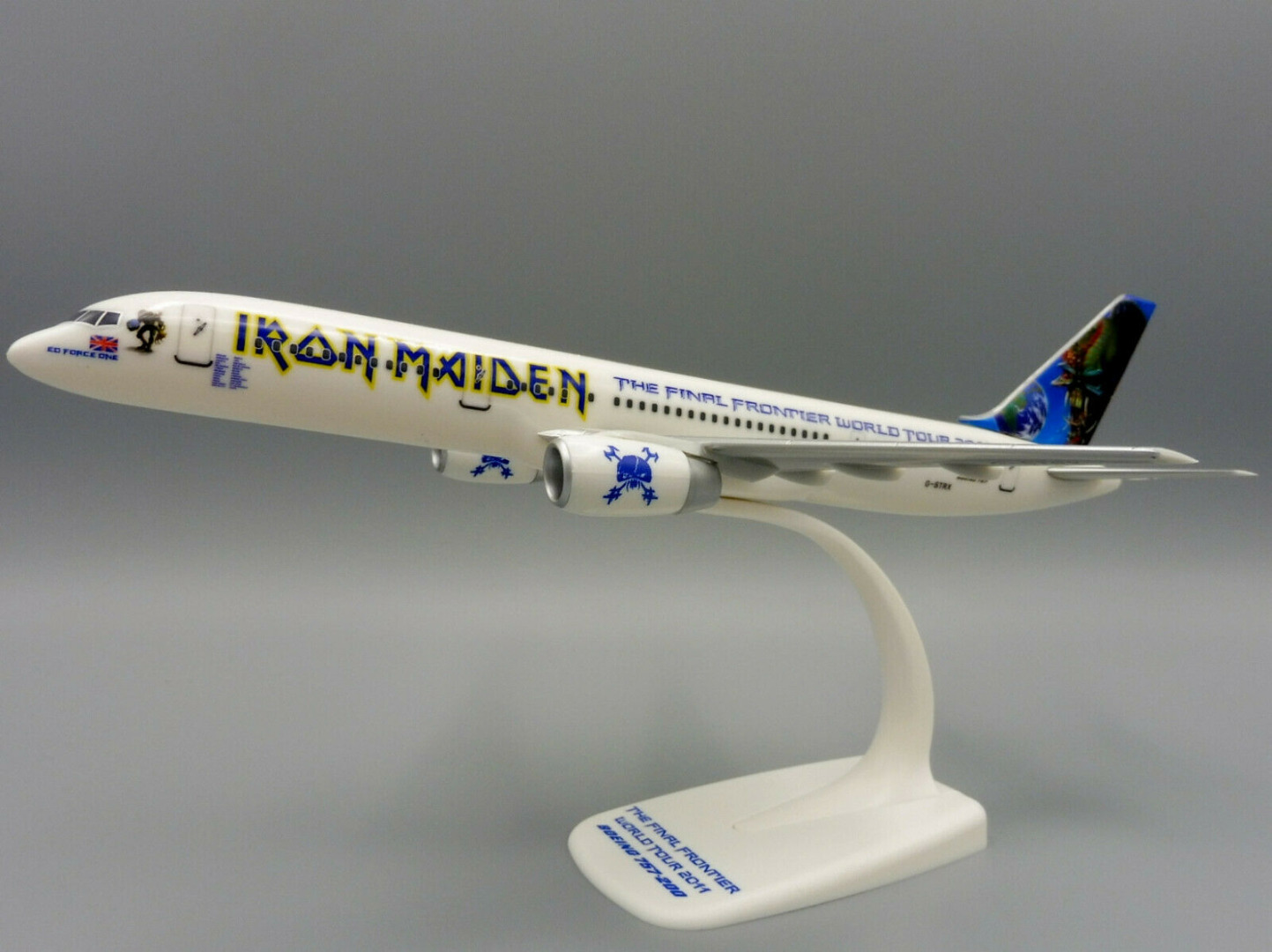 Maqueta Iron Maiden The Final Frontier World Tour 2011 Boeing 757-200 Escala 1:200 ( Imagem 3 de 3 ) - Preview