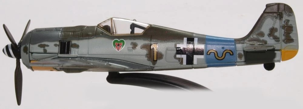 Miniatura Oxford Diecast Focke Wulf 190A 15/JG 54, Hauptmann Rudolf Klemm 1:72 13 cm ( Imagem 3 de 4 ) - Preview
