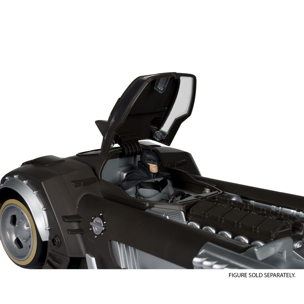 Réplica DC Multiverse Veículo White Knight Batmobile (Gold Label) 18 cm ( Imagem 4 de 4 ) - Preview