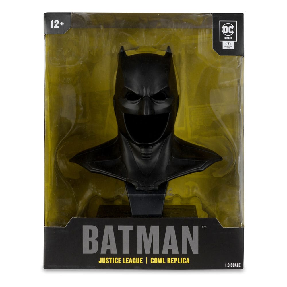 Réplica Miniatura Batman DC Direct 1/3 Batman Cowl Justice League Tactical Suit ( Imagem 4 de 4 ) - Preview