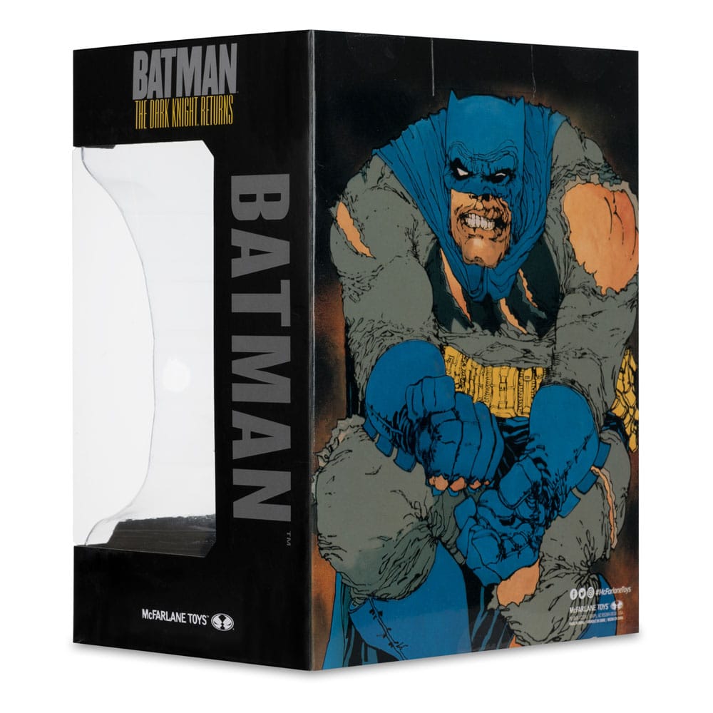 Réplica The Dark Knight Returns Batman Cowl 1/3 19 cm ( Imagem 2 de 4 ) - Preview
