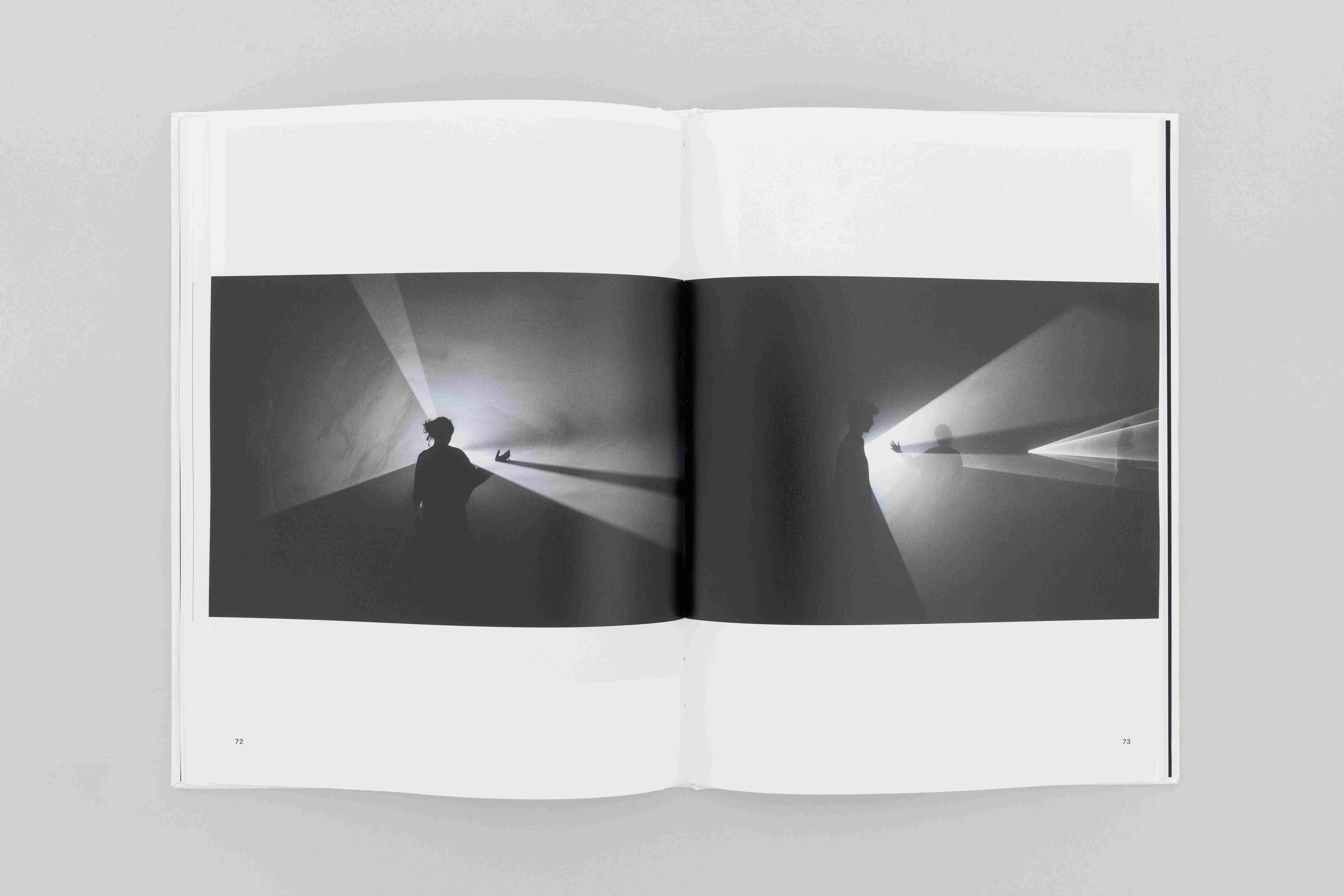 Anthony McCall - Rooms ( Imagem 2 de 3 ) - Preview