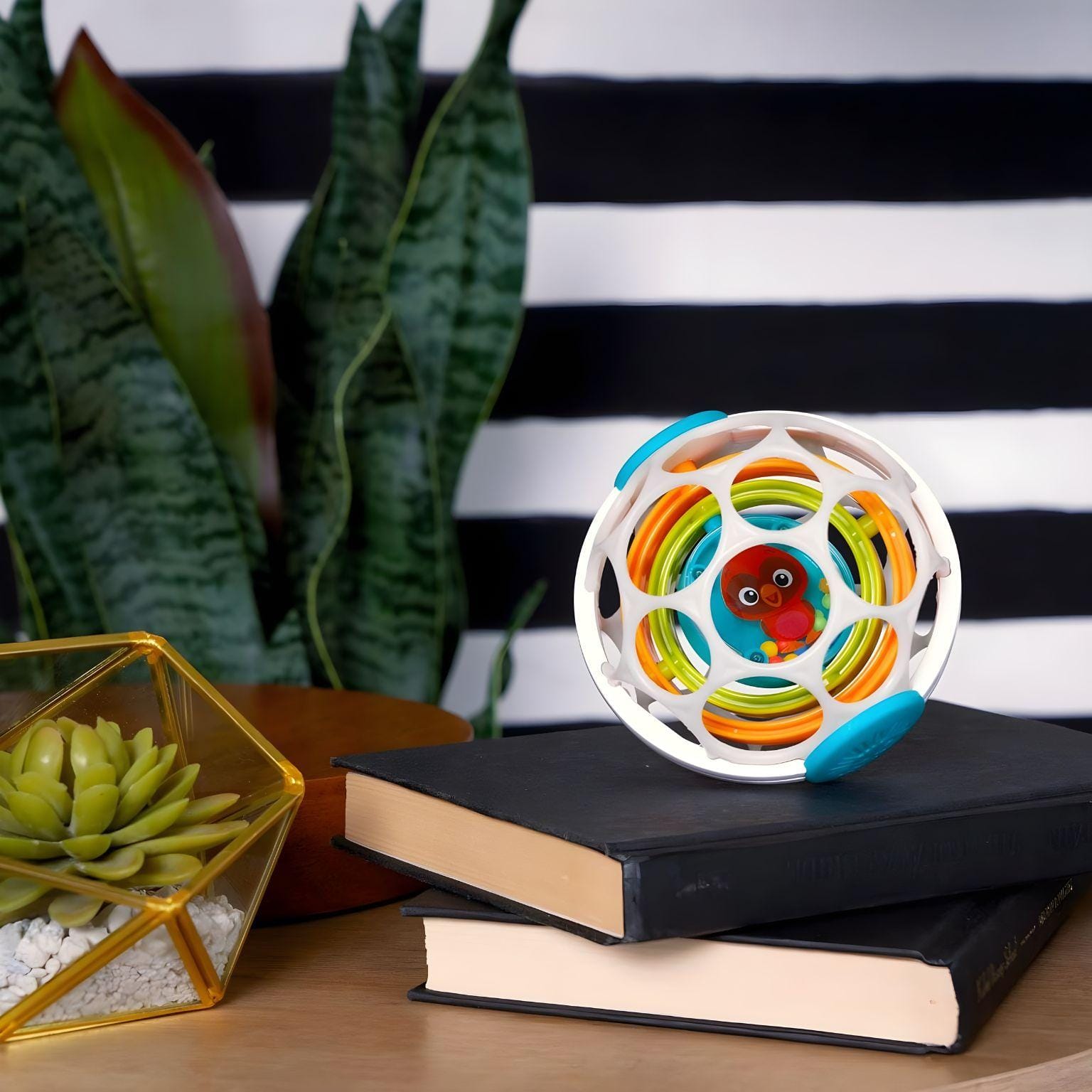Bola chocalho Sensorial Agarra e Gira ( Imagem 4 de 4 ) - Preview