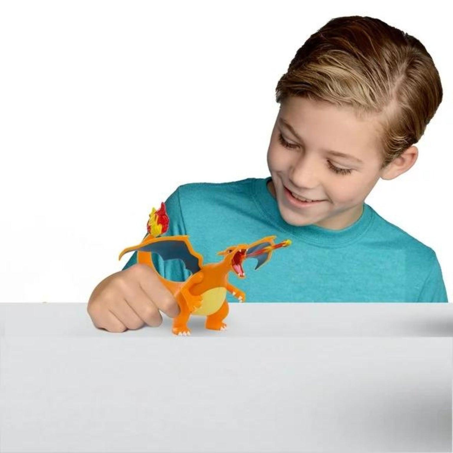 Pokémon - Figura de batalha Charizard ( Imagem 4 de 4 ) - Preview