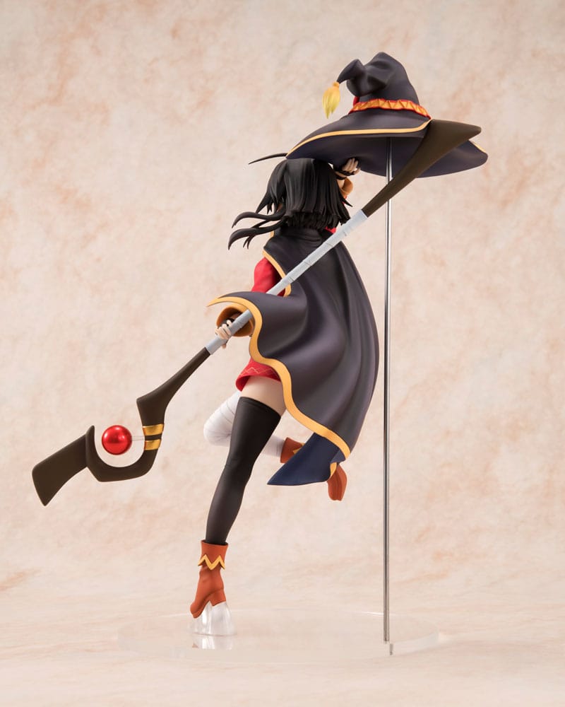 The blessing of the God of Konosuba... 1/7 Scale Statue Megumin: Tennis Bunko 30th Anniversary ( Imagem 3 de 3 ) - Preview