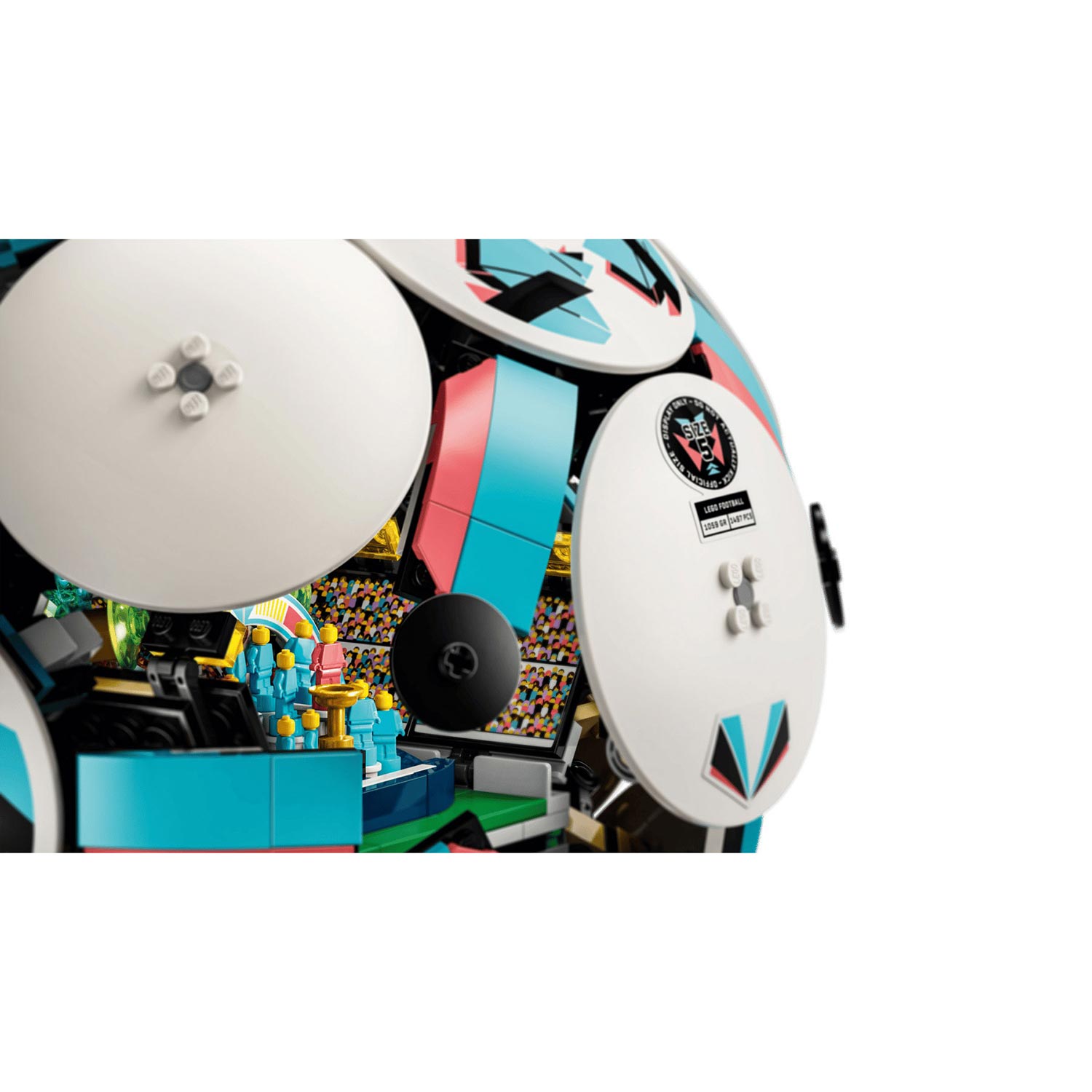 Lego Editions Bola De Futebol 43019 ( Imagem 4 de 4 ) - Preview