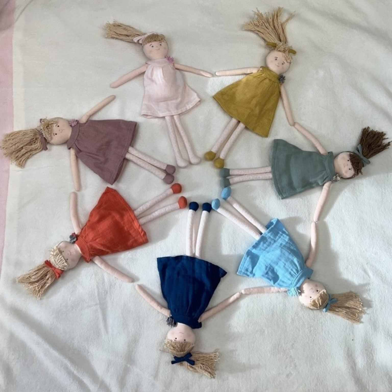 Boneca de pano com Vestido rosa velho ( Imagem 4 de 4 ) - Preview