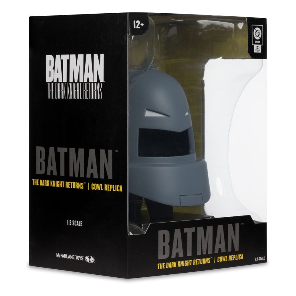 Batman DC Direct Mini Replica 1/3 Armoured Batman Cowl Dark Knight Returns ( Imagem 2 de 3 ) - Preview