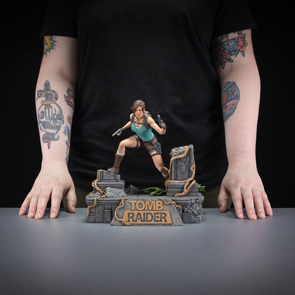 Tomb Raider PVC Statue Lara Croft 24 cm ( Imagem 4 de 4 ) - Preview