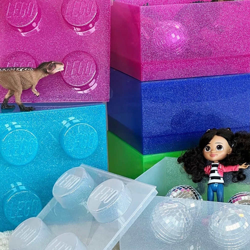 LEGO® Caixa de Arrumação 2x2 | Roxo Translúcido | Glitter | 250x250x180 mm | Empilhável ( Imagem 5 de 5 ) - Preview