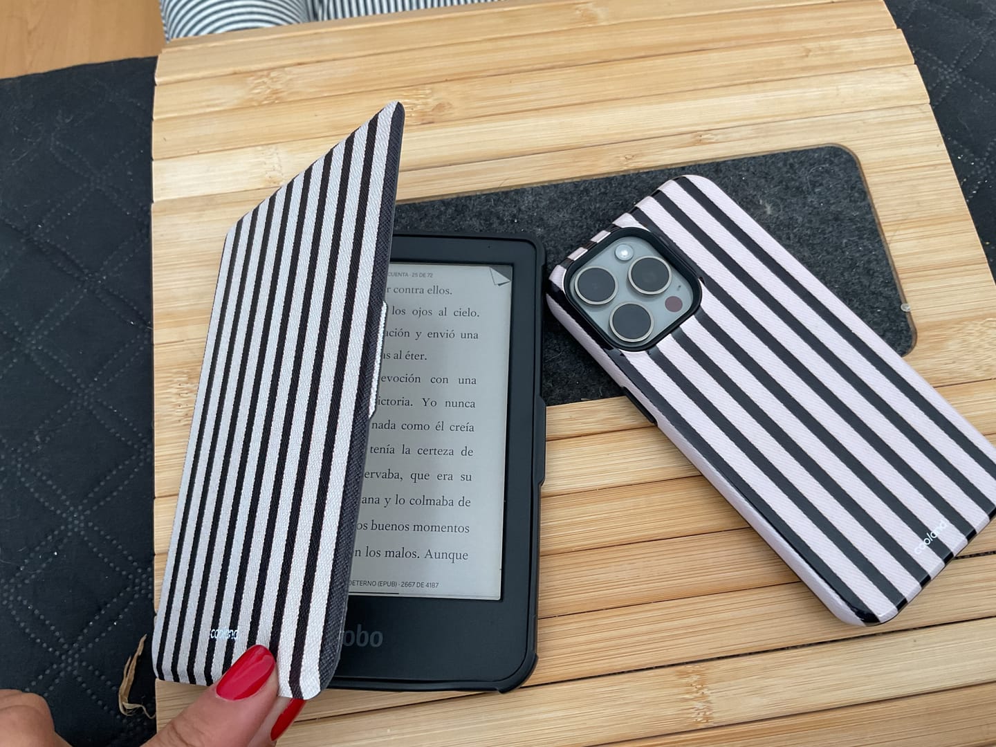 Capa COOLAND IVORY para Kobo Clara Colour/BW/2E ( Imagem 2 de 4 ) - Preview