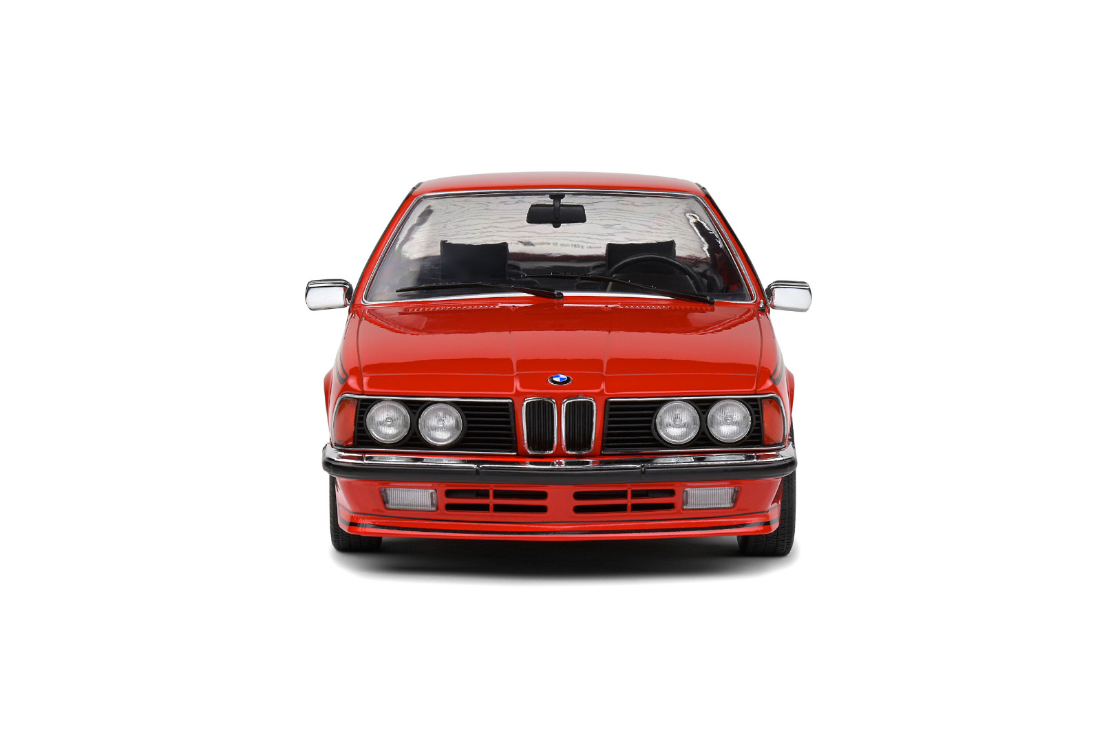 Solido BMW 635 CSI (E24) 1984 Red 1/18 ( Imagem 2 de 4 ) - Preview