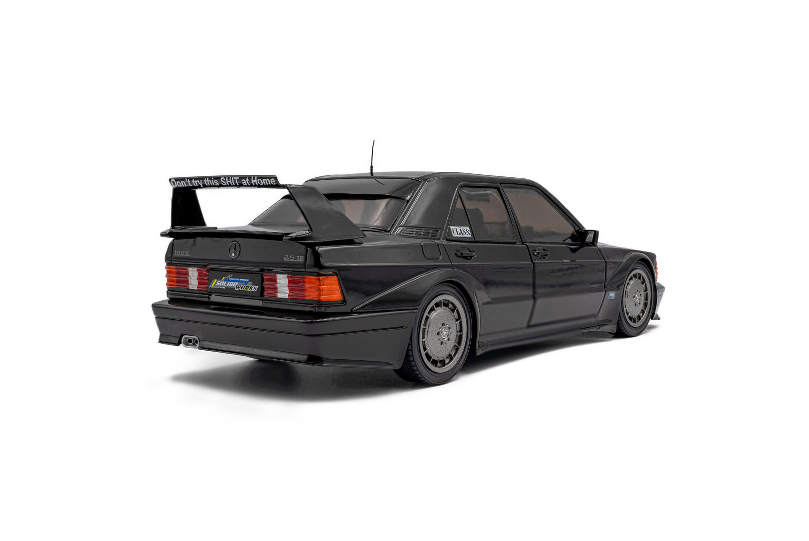 Solido Mercedes-Benz 190 (W201) Evo II 1990 Solido Works Black 1/18 ( Imagem 2 de 4 ) - Preview