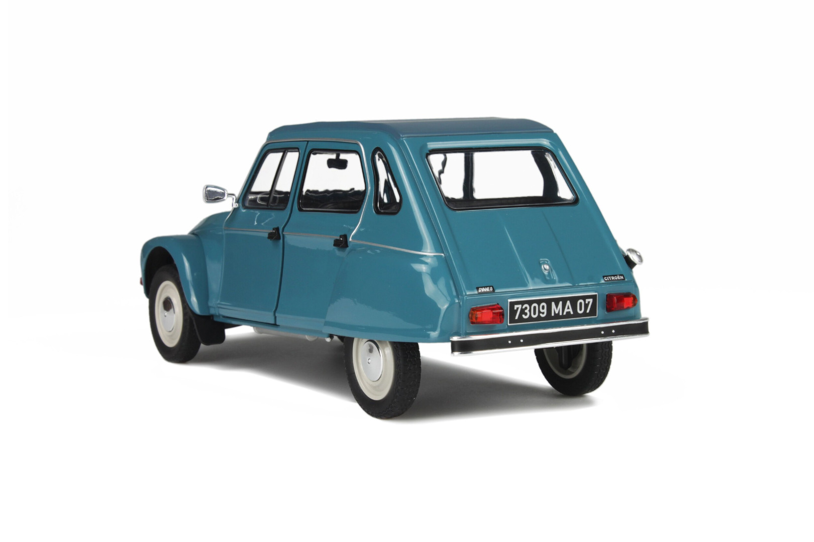 Solido Citroen Dyane 6 1967 1:18 ( Imagem 3 de 3 ) - Preview