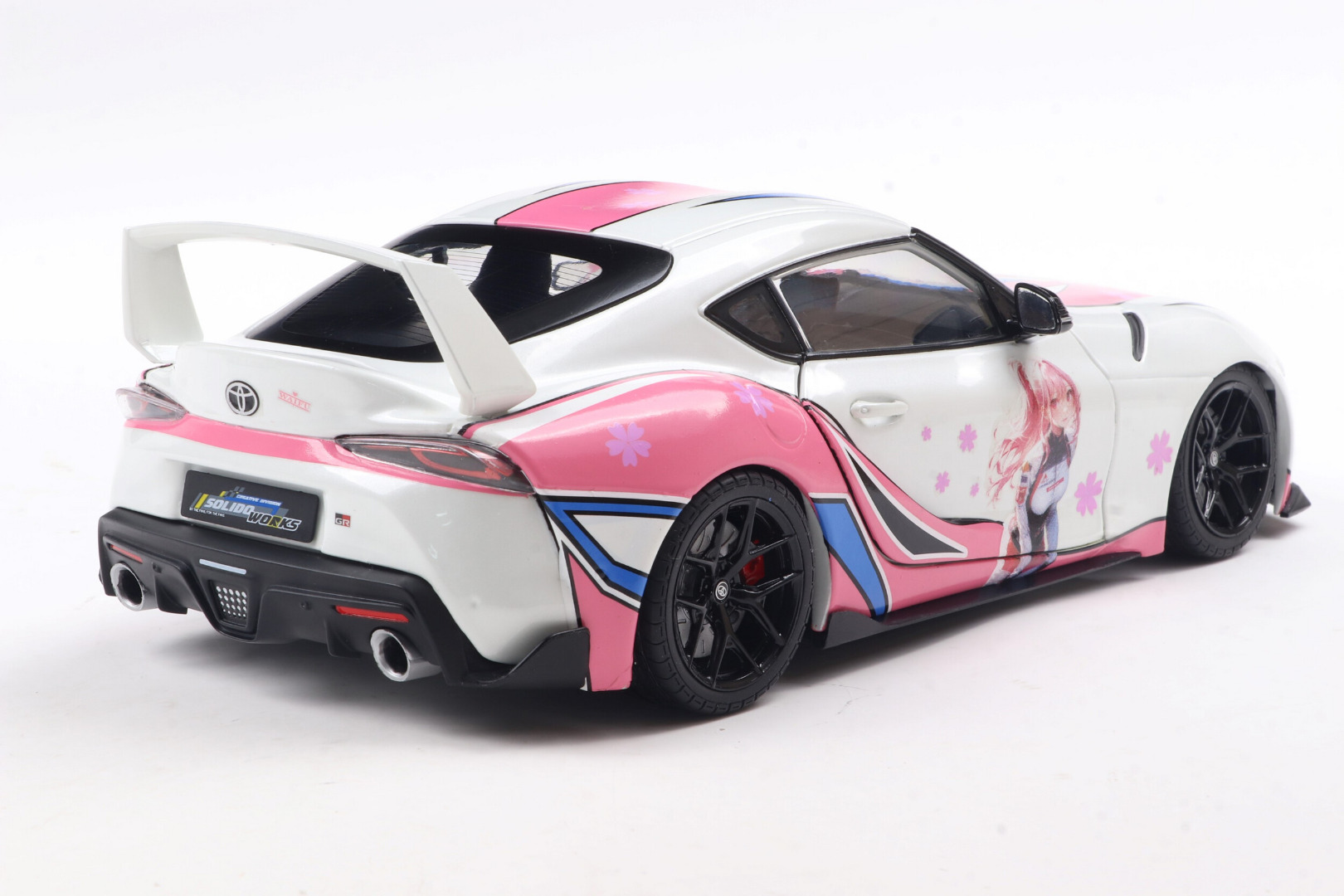 Solido Toyota GR Supra Works Itasha 2024 1:18 ( Imagem 3 de 4 ) - Preview
