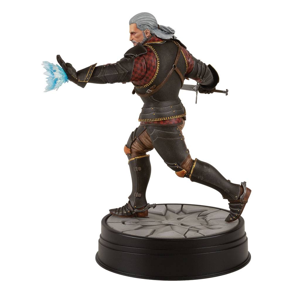 Witcher 3 Wild Hunt PVC Statue Geralt Toussaint Tourney Armor 20 cm ( Imagem 2 de 4 ) - Preview